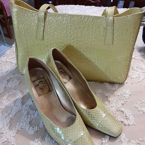 Vintage bag and matching shoes celery green by Juliana.